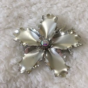 Antique/Vintage Silver & Rhinestone Flower Brooch